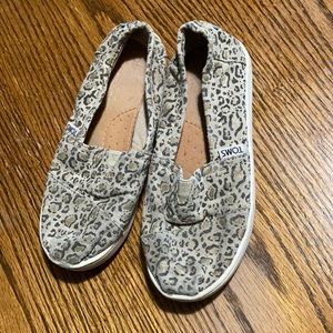 Toms girls 1 cheetah shoes